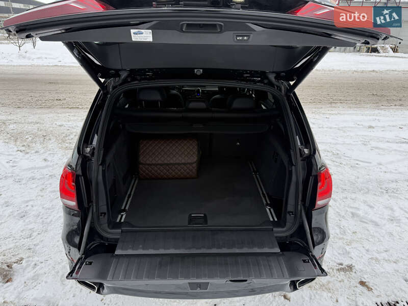 Внедорожник / Кроссовер BMW X5 2017 в Киеве