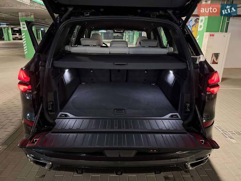 Позашляховик / Кросовер BMW X5 2023 в Києві