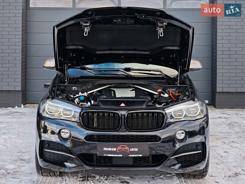 Внедорожник / Кроссовер BMW X5 2016 в Луцке