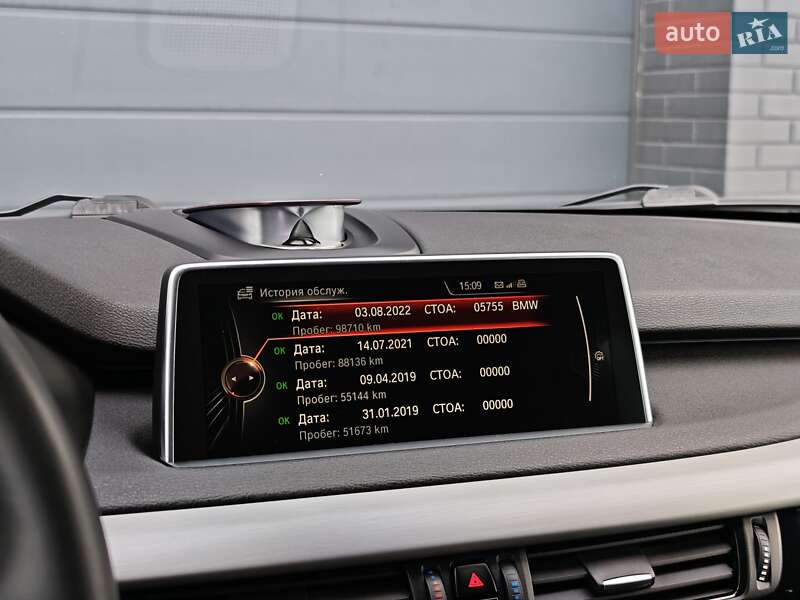 Внедорожник / Кроссовер BMW X5 2016 в Луцке