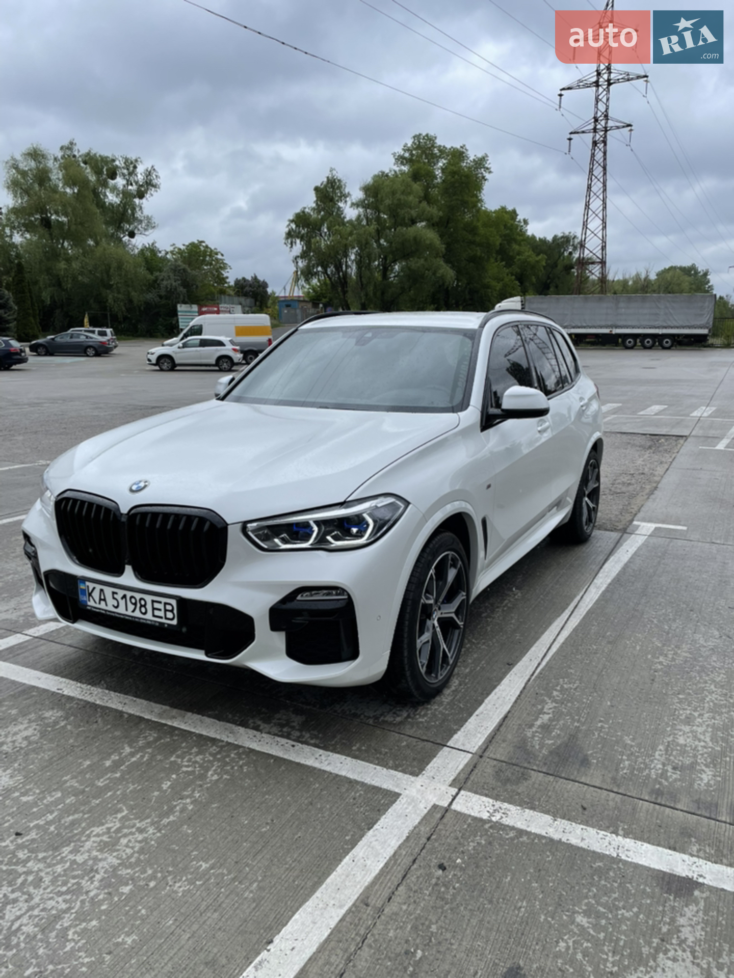 2021 BMW X5 - фото 1