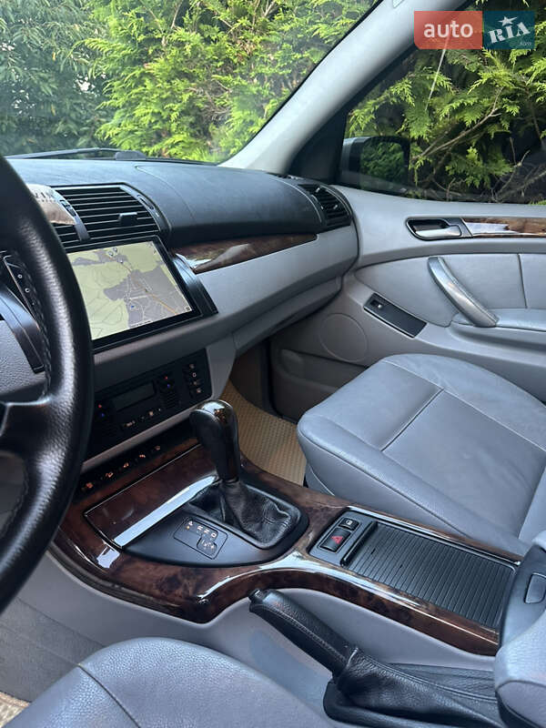 Внедорожник / Кроссовер BMW X5 2006 в Ровно
