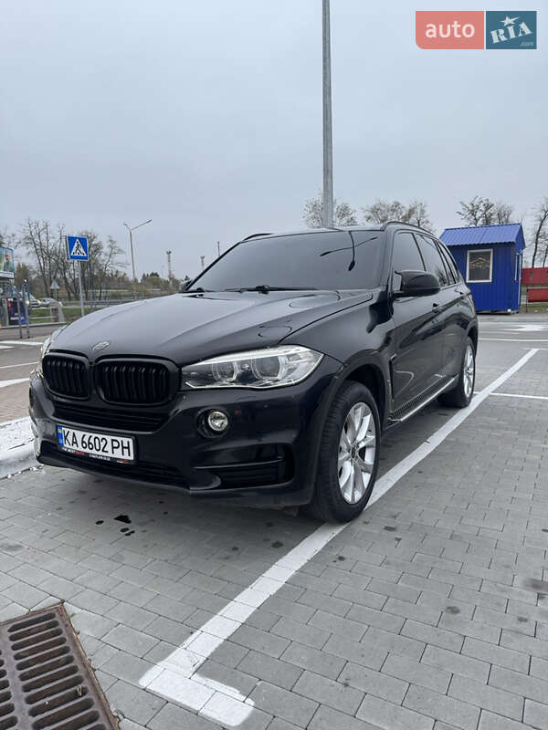 Внедорожник / Кроссовер BMW X5 2016 в Киеве