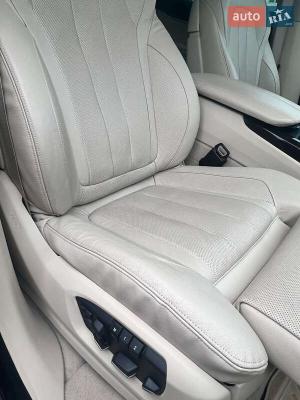 Внедорожник / Кроссовер BMW X5 2013 в Одессе