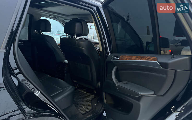 Позашляховик / Кросовер BMW X5 2008 в Мукачевому
