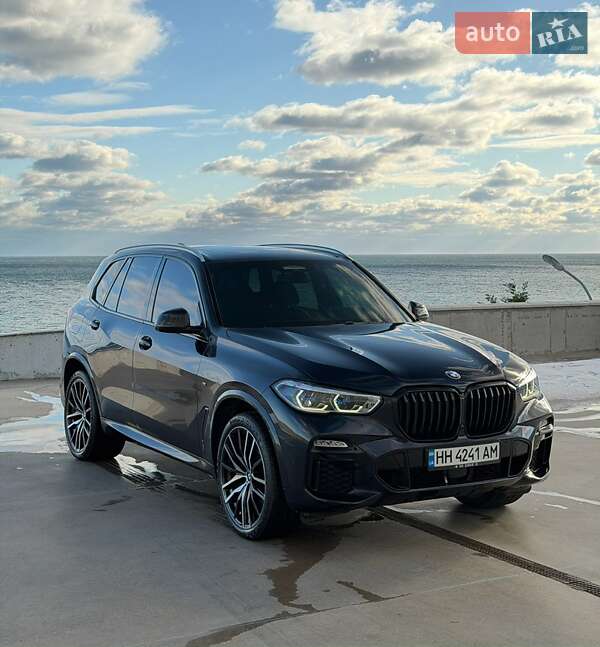 Внедорожник / Кроссовер BMW X5 2018 в Одессе