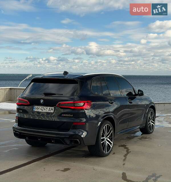 Внедорожник / Кроссовер BMW X5 2018 в Одессе