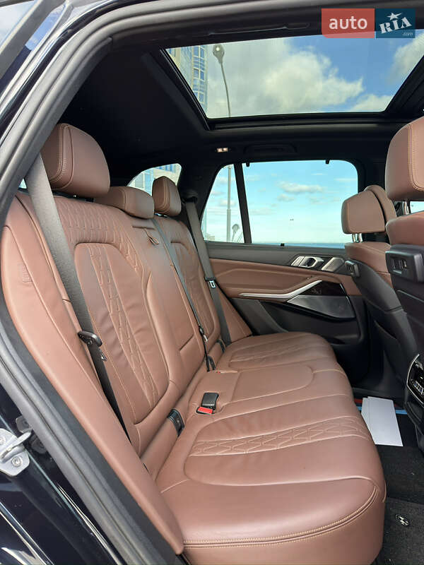 Внедорожник / Кроссовер BMW X5 2018 в Одессе