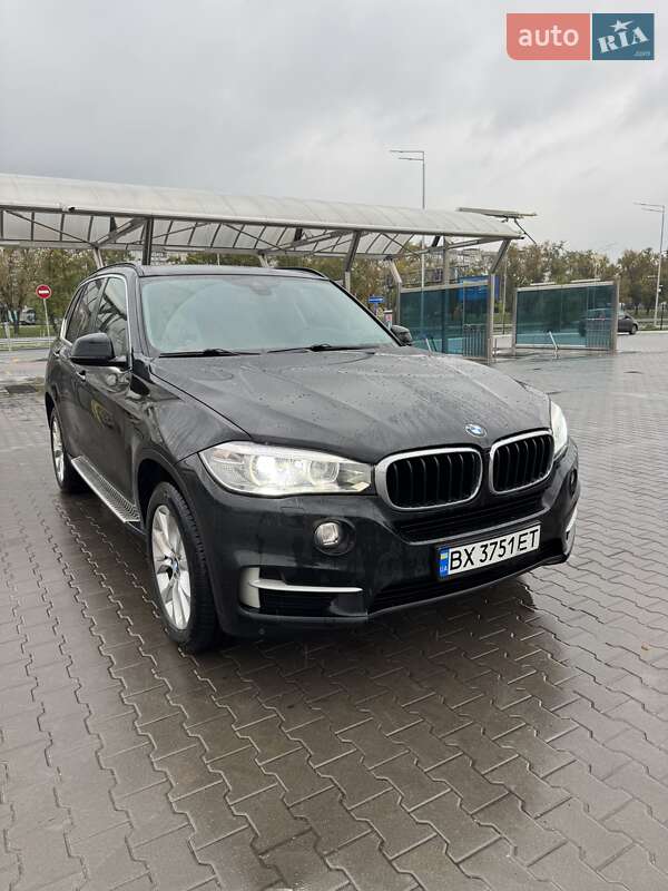 Внедорожник / Кроссовер BMW X5 2016 в Хмельницком