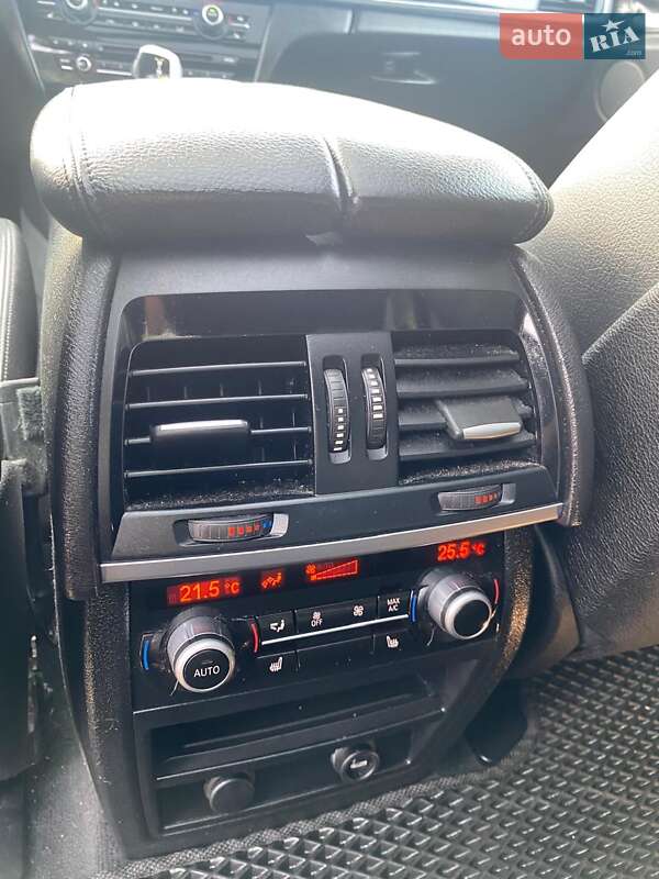 Внедорожник / Кроссовер BMW X5 2015 в Житомире