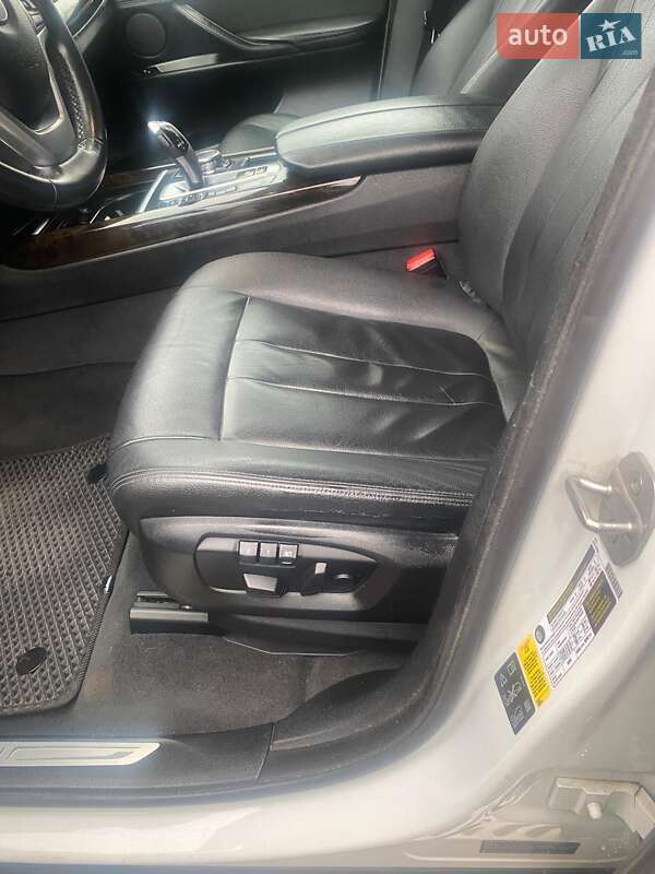 Внедорожник / Кроссовер BMW X5 2015 в Житомире