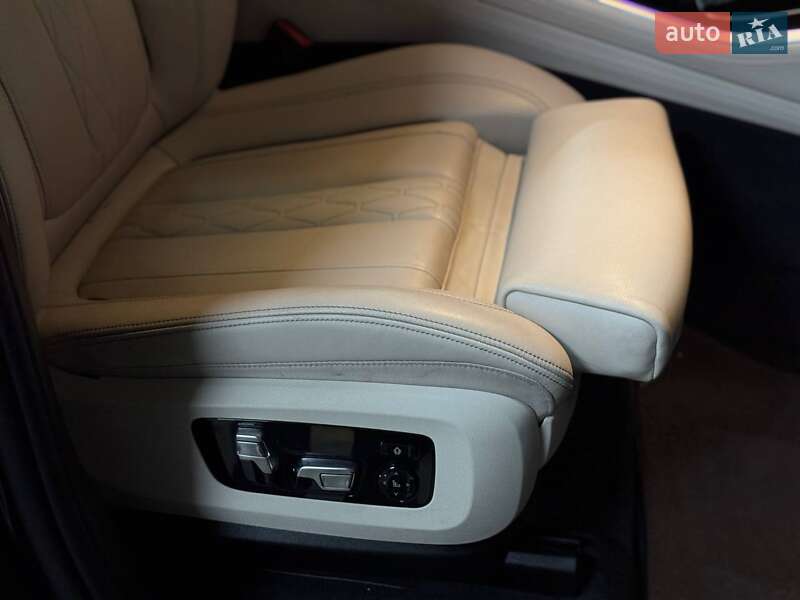 Внедорожник / Кроссовер BMW X5 2019 в Львове