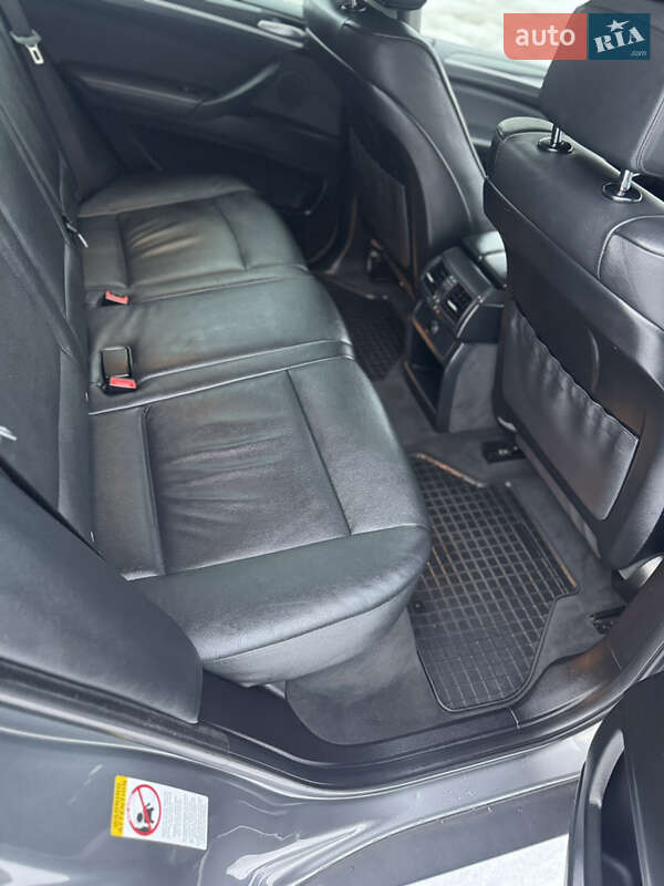 Внедорожник / Кроссовер BMW X5 2009 в Черновцах