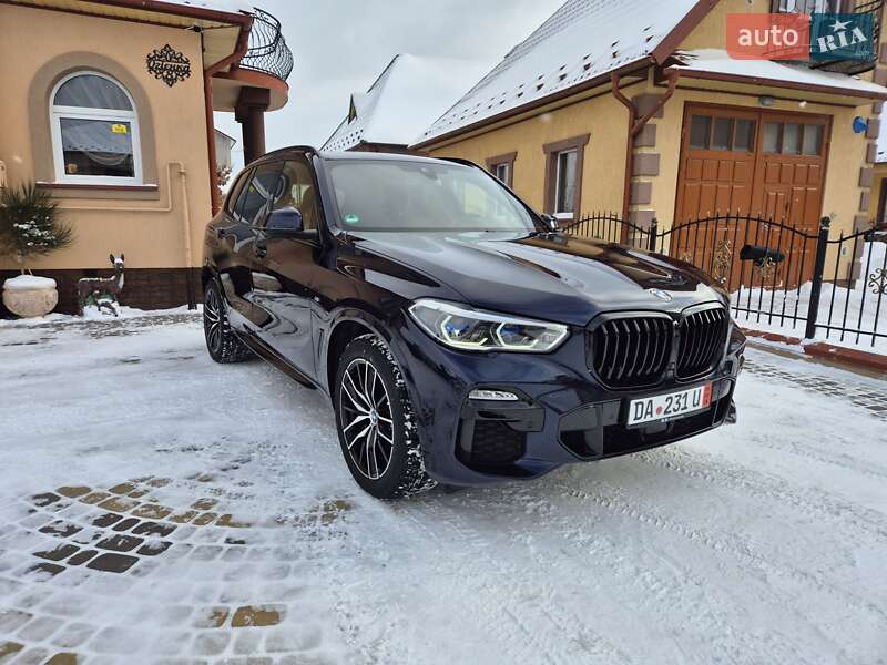 Внедорожник / Кроссовер BMW X5 2020 в Ковеле