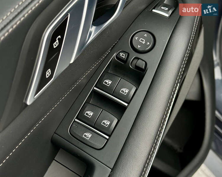 Внедорожник / Кроссовер BMW X5 2019 в Киеве