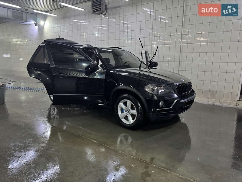 Внедорожник / Кроссовер BMW X5 2009 в Сумах