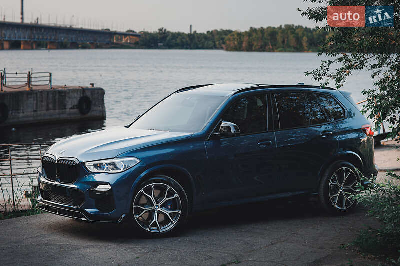 Внедорожник / Кроссовер BMW X5 2019 в Киеве