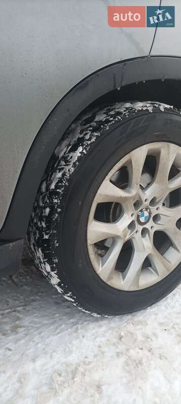 Внедорожник / Кроссовер BMW X5 2010 в Киеве