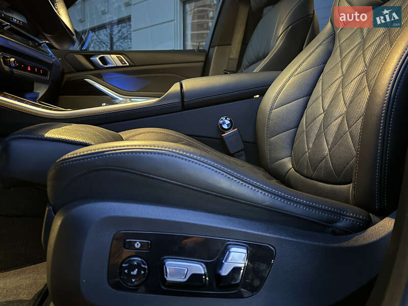 Внедорожник / Кроссовер BMW X5 2023 в Одессе