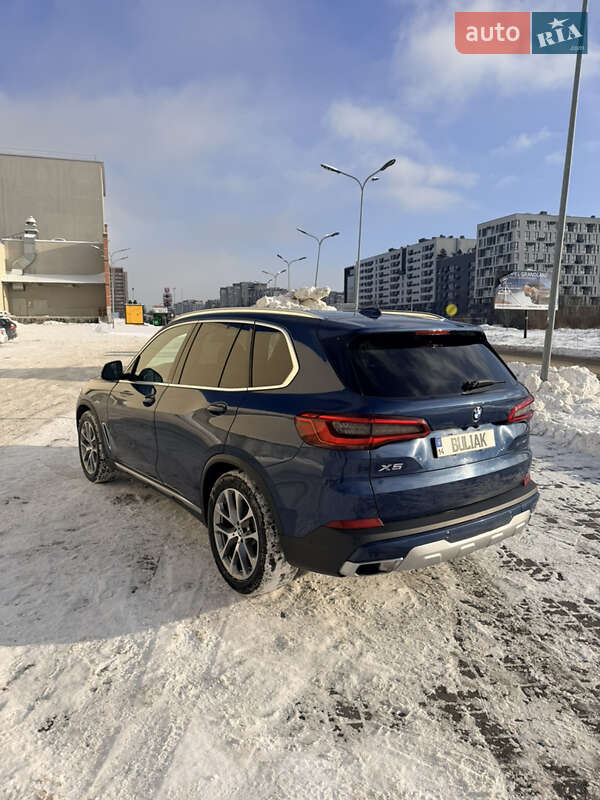 Внедорожник / Кроссовер BMW X5 2019 в Львове