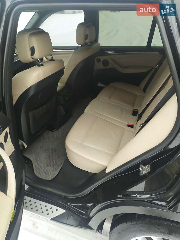 Внедорожник / Кроссовер BMW X5 2010 в Брацлаве