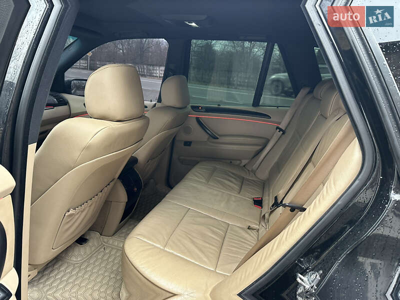 Внедорожник / Кроссовер BMW X5 2003 в Коломые