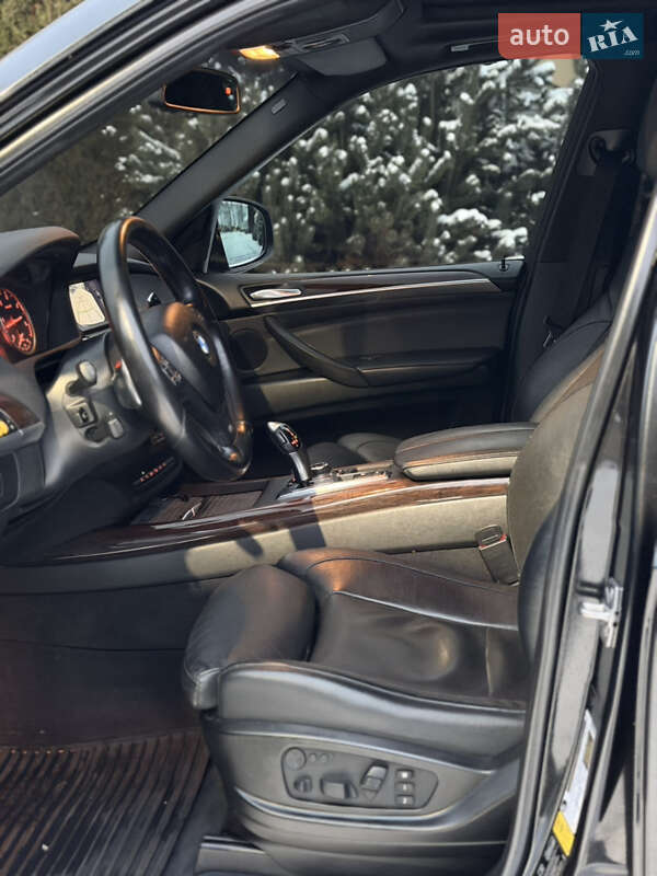 Внедорожник / Кроссовер BMW X5 2011 в Виннице