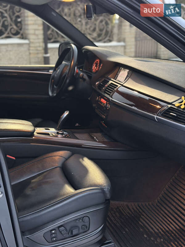 Внедорожник / Кроссовер BMW X5 2011 в Виннице