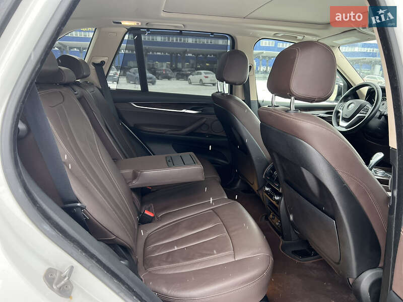 Внедорожник / Кроссовер BMW X5 2014 в Киеве