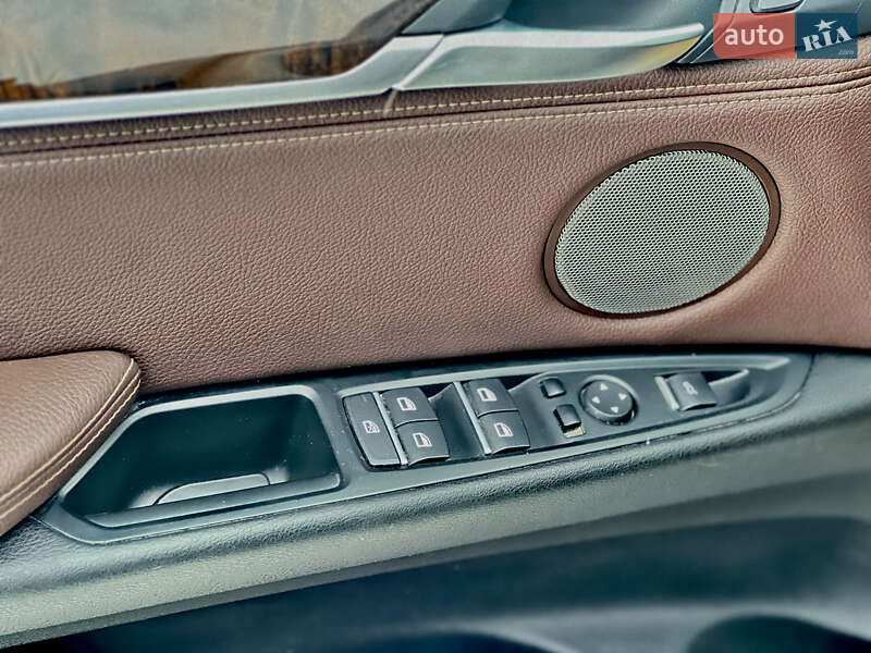 Внедорожник / Кроссовер BMW X5 2014 в Киеве