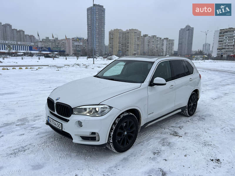 Внедорожник / Кроссовер BMW X5 2014 в Киеве