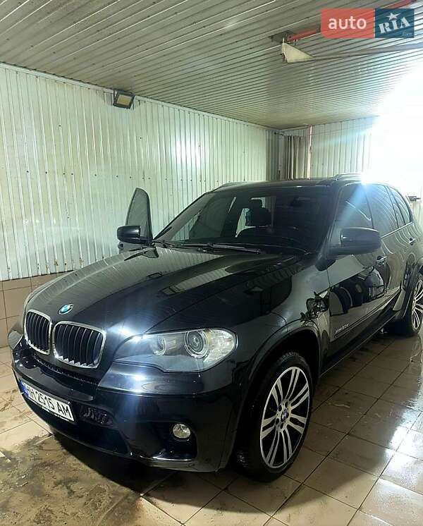 Внедорожник / Кроссовер BMW X5 2011 в Одессе