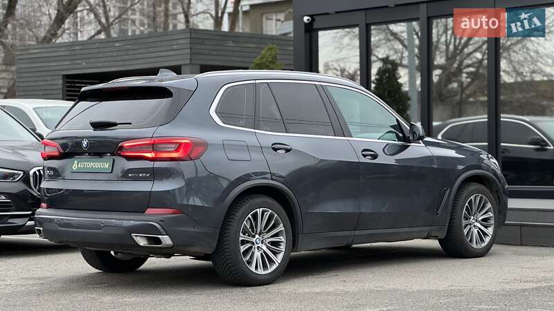 Внедорожник / Кроссовер BMW X5 2022 в Киеве