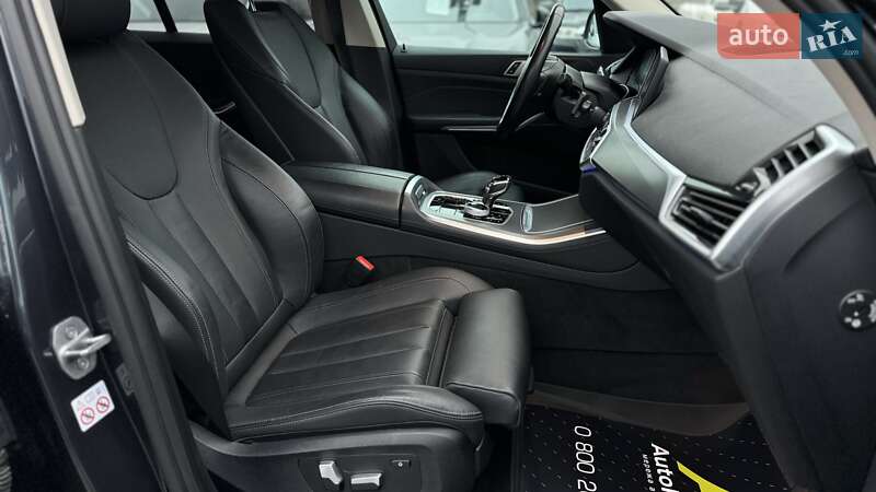 Внедорожник / Кроссовер BMW X5 2022 в Киеве