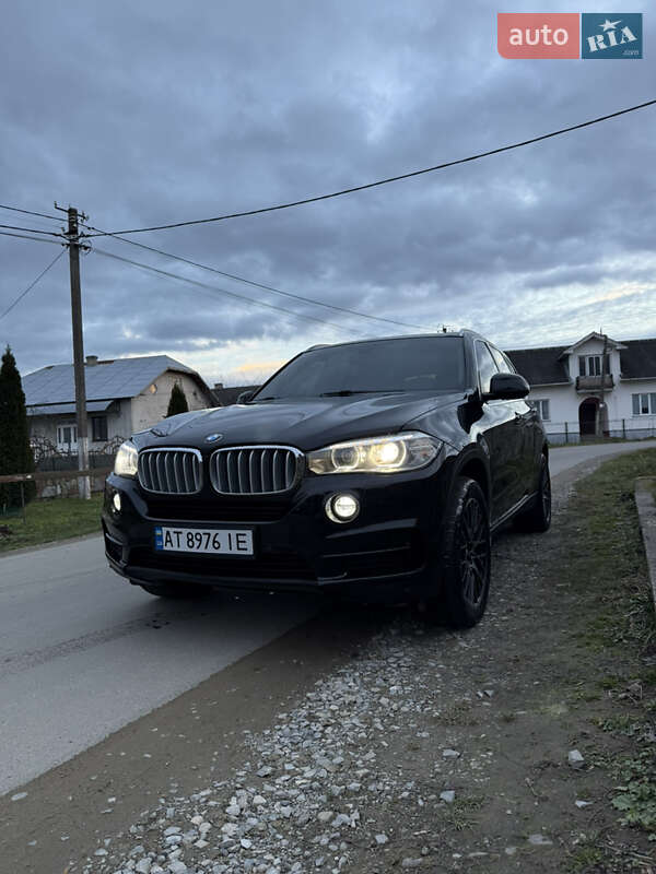Внедорожник / Кроссовер BMW X5 2013 в Надворной