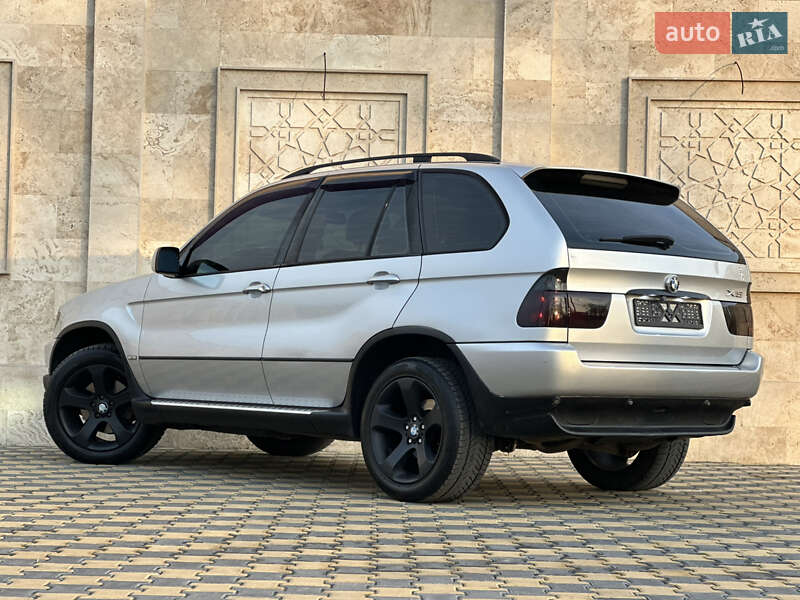 Внедорожник / Кроссовер BMW X5 2003 в Одессе