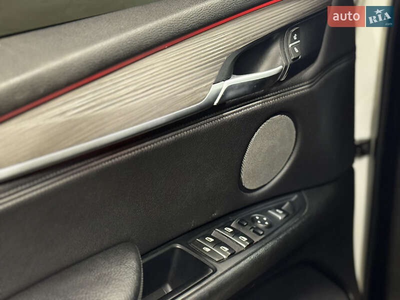 Позашляховик / Кросовер BMW X5 2014 в Миколаєві