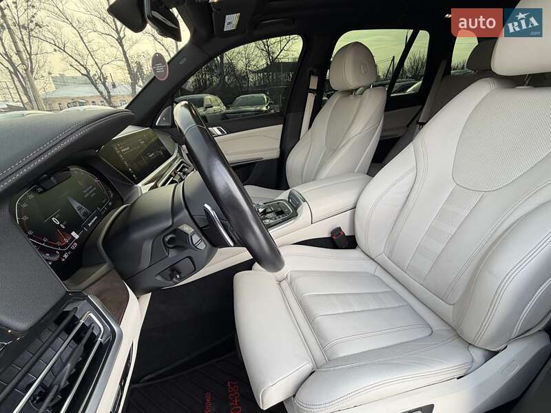 Внедорожник / Кроссовер BMW X5 2022 в Харькове