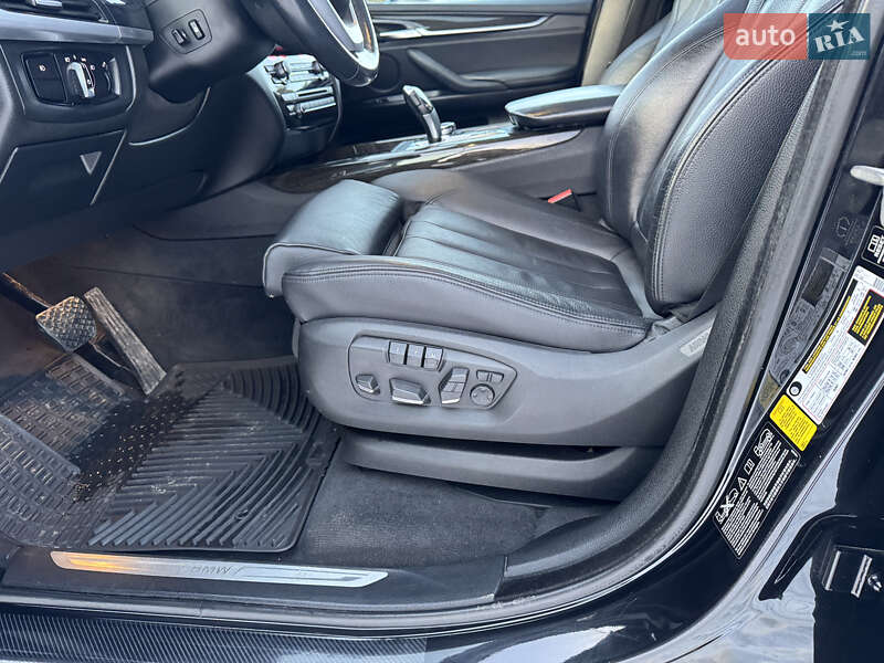 Внедорожник / Кроссовер BMW X5 2014 в Ровно