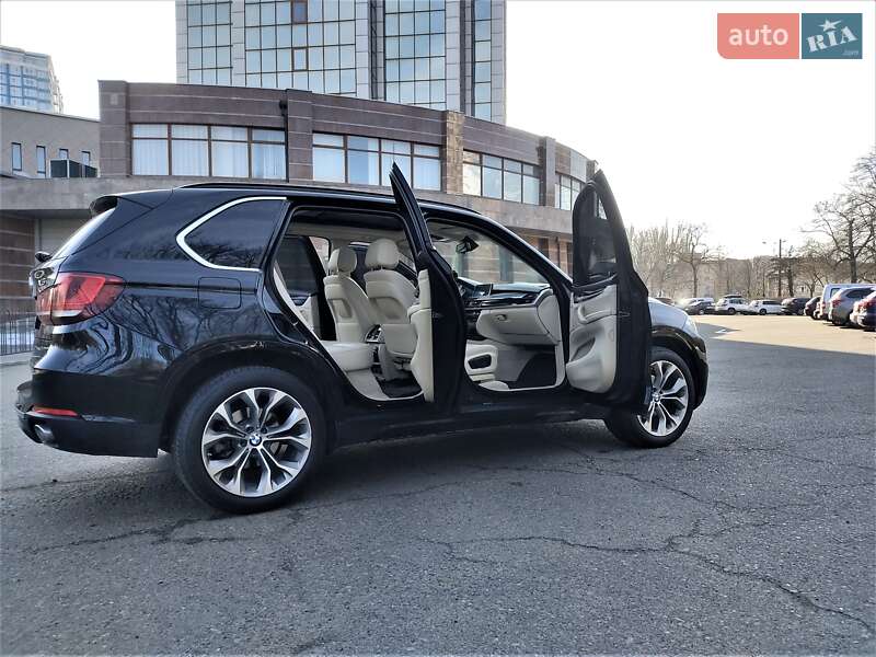 Внедорожник / Кроссовер BMW X5 2015 в Одессе