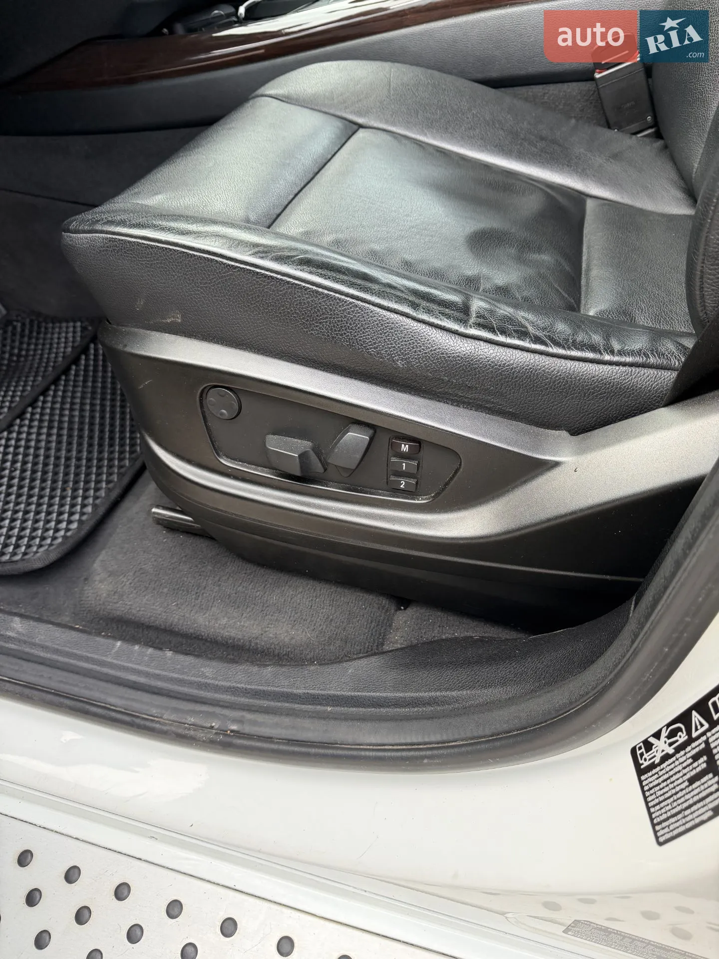 2011 BMW X5 - мініатюра 18