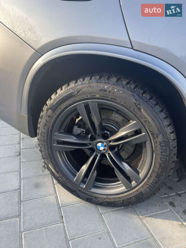 Внедорожник / Кроссовер BMW X5 2015 в Вознесенске