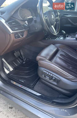 Внедорожник / Кроссовер BMW X5 2015 в Вознесенске