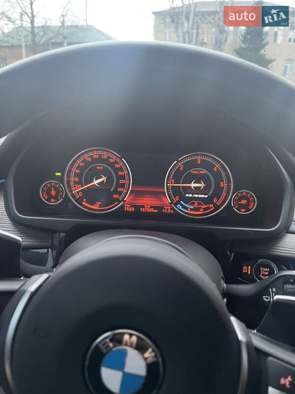 Внедорожник / Кроссовер BMW X5 2015 в Вознесенске