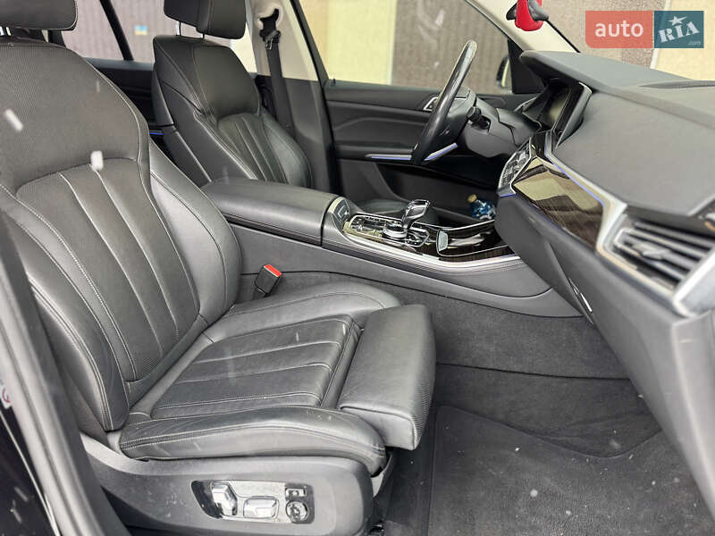 Внедорожник / Кроссовер BMW X5 2019 в Харькове