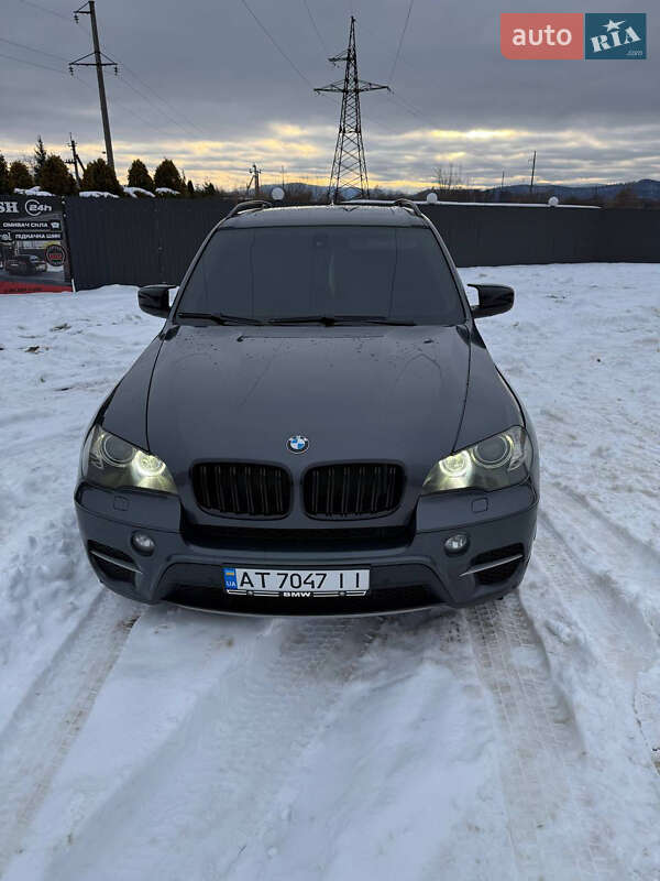 Внедорожник / Кроссовер BMW X5 2010 в Долине