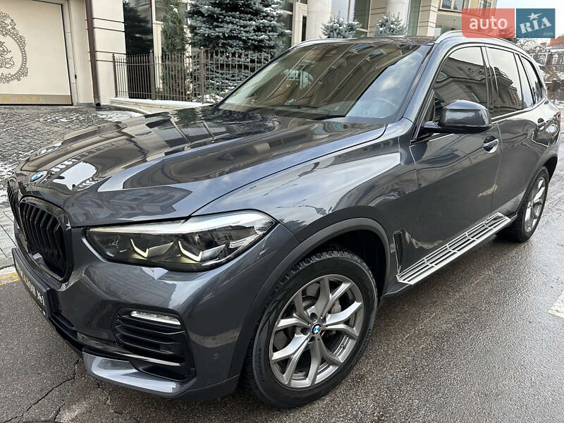 Внедорожник / Кроссовер BMW X5 2018 в Киеве
