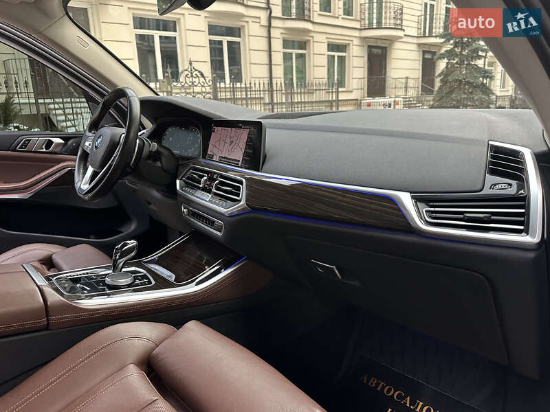 Внедорожник / Кроссовер BMW X5 2018 в Киеве