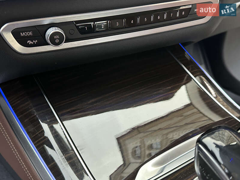 Внедорожник / Кроссовер BMW X5 2018 в Киеве