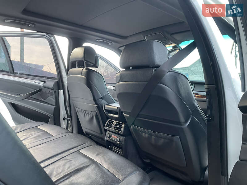 Внедорожник / Кроссовер BMW X5 2007 в Вышгороде